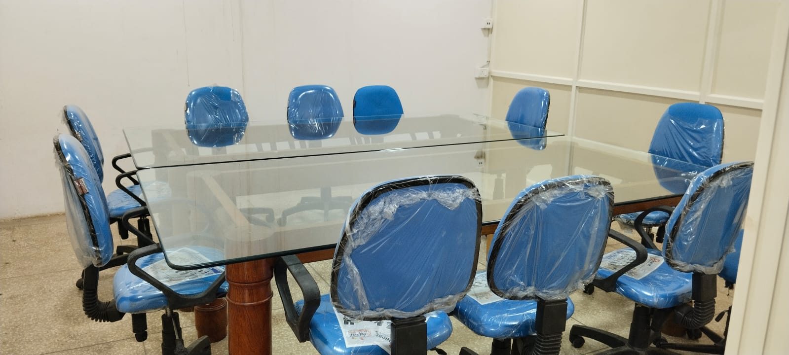 Conference room for principal meetings